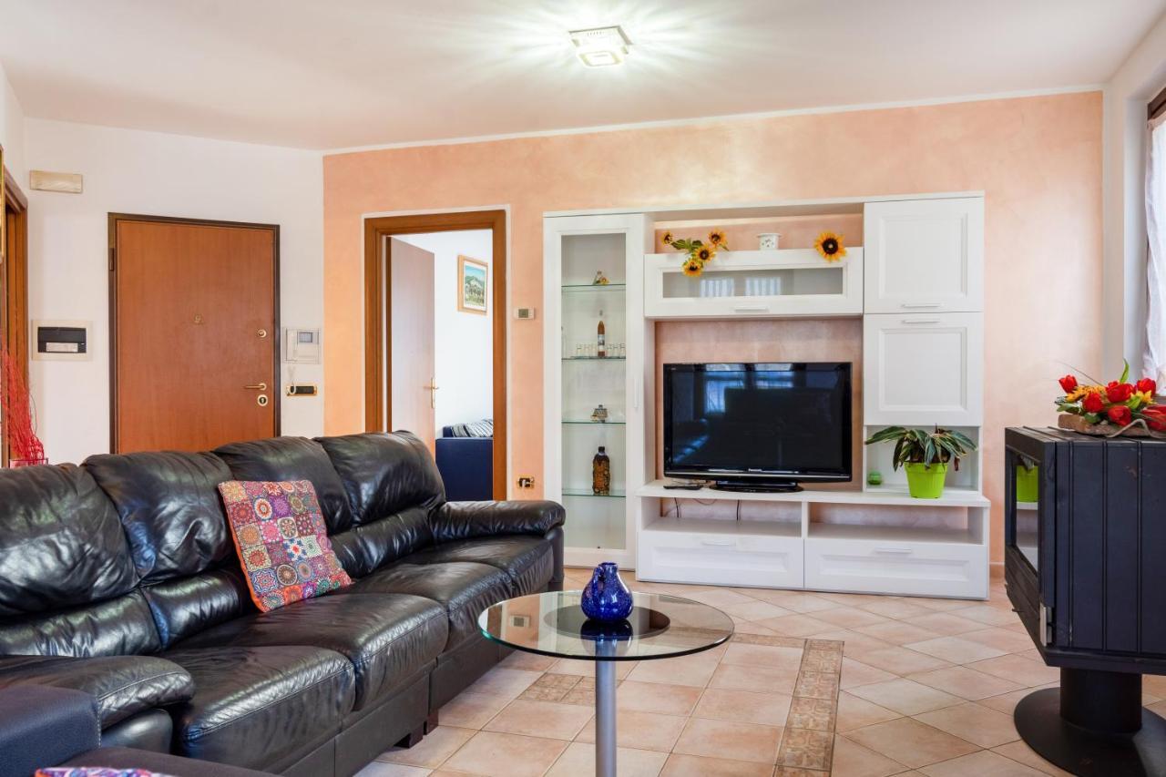Casa Del Giardino Bright Apartment Bastia Umbra Extérieur photo