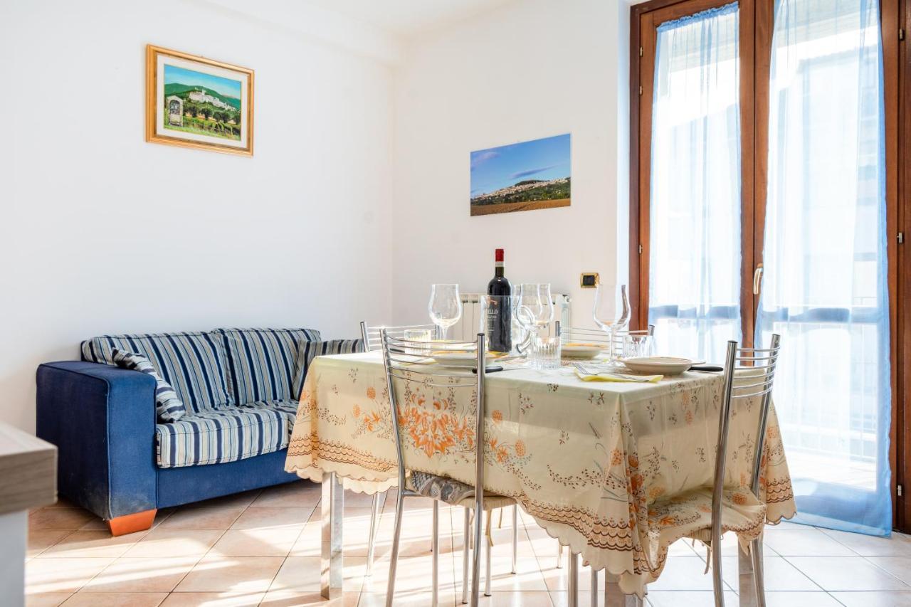 Casa Del Giardino Bright Apartment Bastia Umbra Extérieur photo