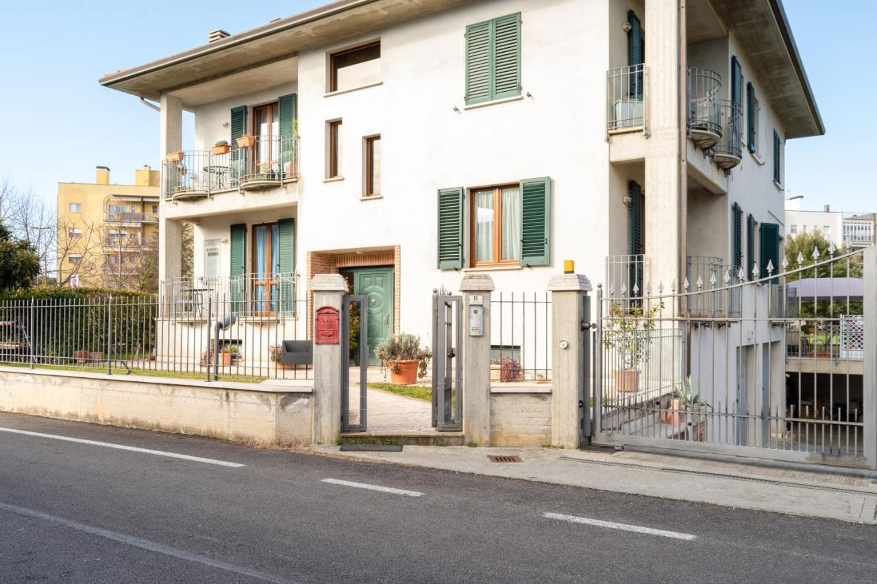 Casa Del Giardino Bright Apartment Bastia Umbra Extérieur photo